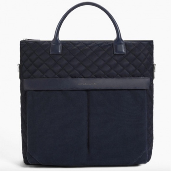 New! WANT Les Essentiels de la Vie O'Hare Tote Bag Navy - Picture 1 of 16